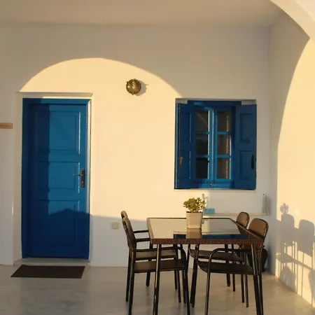 Solasta #1 With Jacuzzi In Santorini 公寓