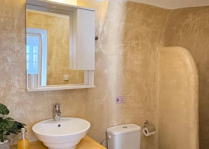 公寓 Solasta #1 With Jacuzzi In Santorini *