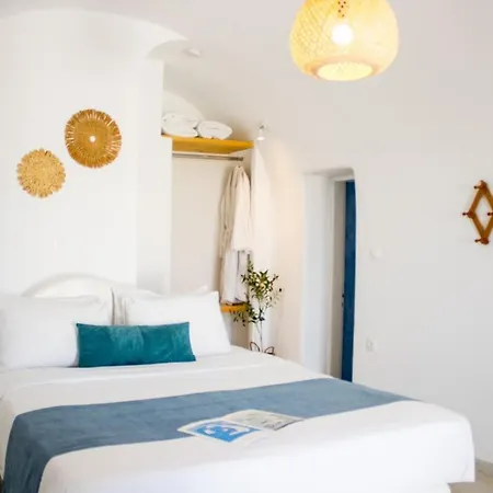 Διαμέρισμα Solasta #1 With Jacuzzi In Santorini